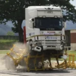 Mobilna bariera antyterrorystyczna przeciwpojazdowa BAAVA-1800 PL