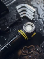 Latarka ELF C2 1100 lm, 105 m - obrazek 5